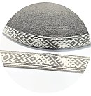 Latvijas tautiskā lente "Ērgļu josta", balts raksts uz pelēka fona, 20 mm, CENA PAR 1 M