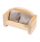 Miniatūrs koka dīvāns, 8,5x3,9x5,3 cm, komplektā 2 spilveni